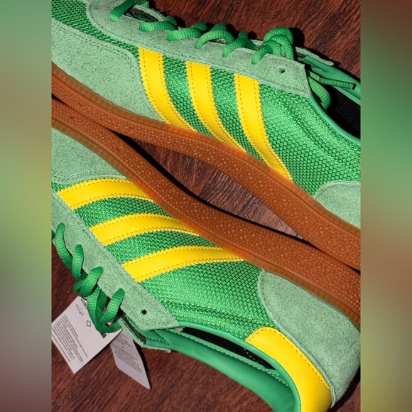 Adidas size 11 - Picture 11 of 14